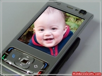 Celular moderno com sua foto